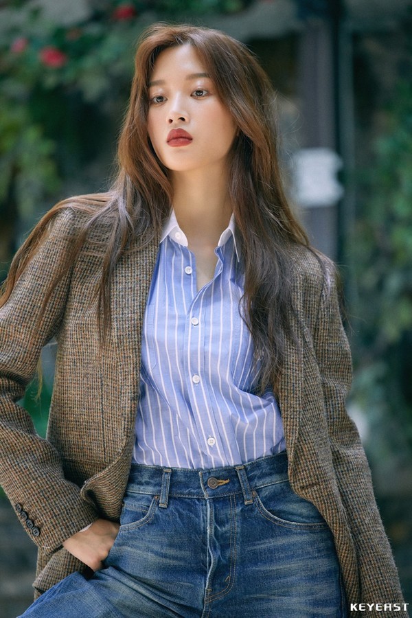 문가영 나이 프로필 키 다리 인스타 화보 여신강림 아역 과거 쌩얼 청바지 앞머리