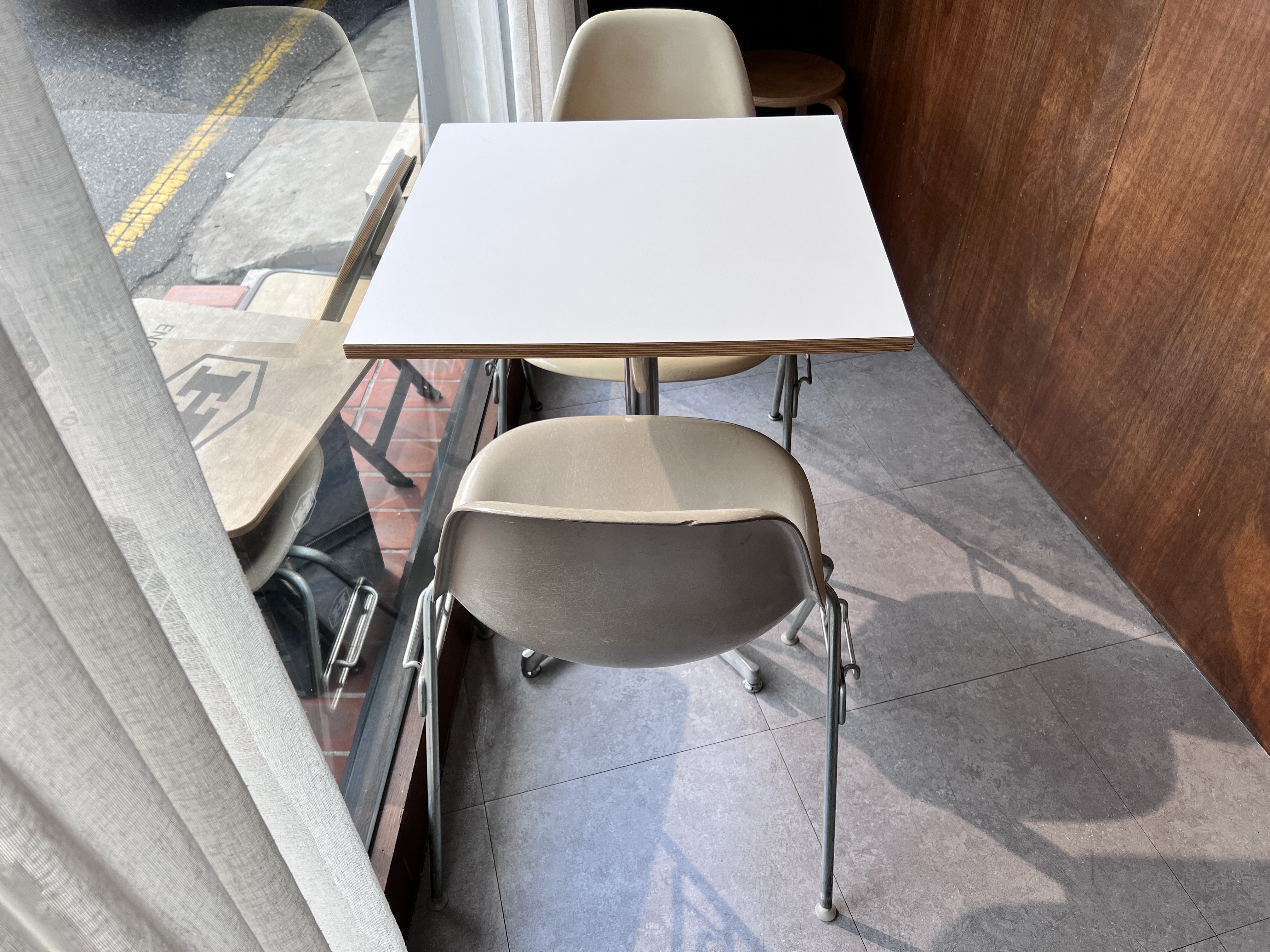 데이오프(day-off) 카페 실내