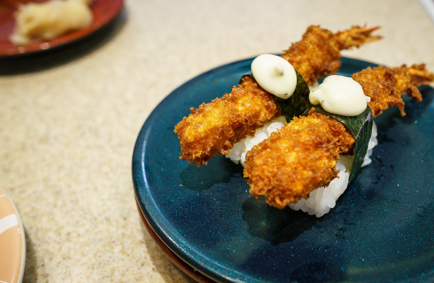 오키나와 맛집 추천 ❘ 현지인도 인정한 오키나와 소바, 가정식, 디저트 맛집 3선