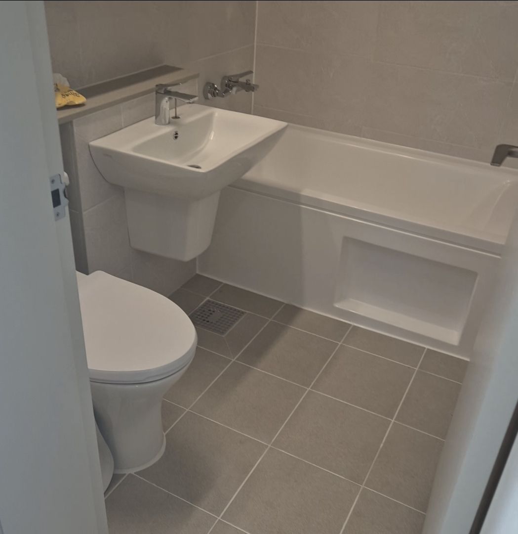 철산자이브리에르 거실 화장실