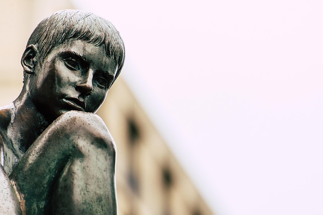 딱딱한 똥을 싸는 꿈 해몽(똥싸는꿈, 똥꿈해몽풀이, 무료해몽풀이)