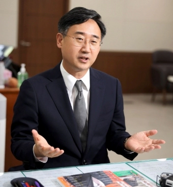 신범철 프로필 나이 고향 학력 재산
