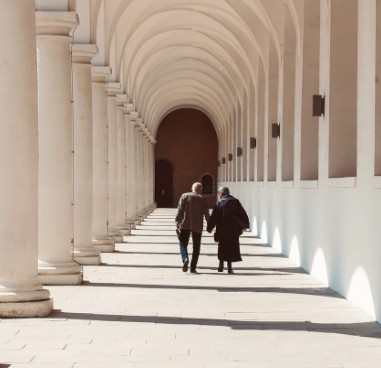 60대 이상 받을 수 있는 의료비 지원 제도 정리