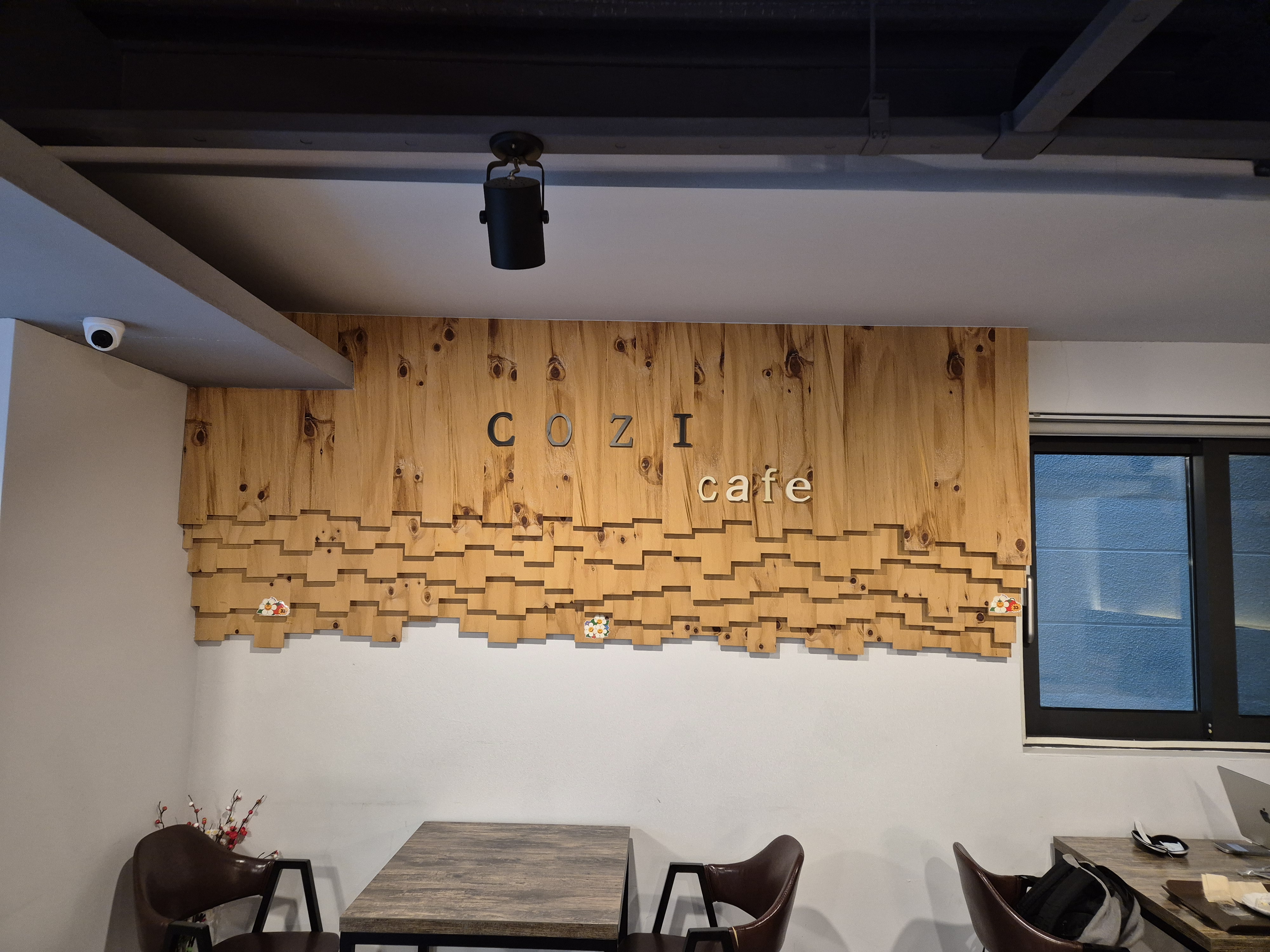 경기도 분당 서현역 Cozi Cafe 인테리어