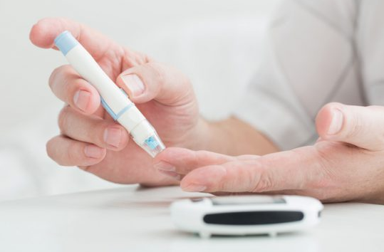 당뇨식이요법 혈당관리 인공감미료위험 과일효능 자연식치유 당뇨예방 건강한식단 가공식품줄이기 살아있는음식 당뇨자연관리