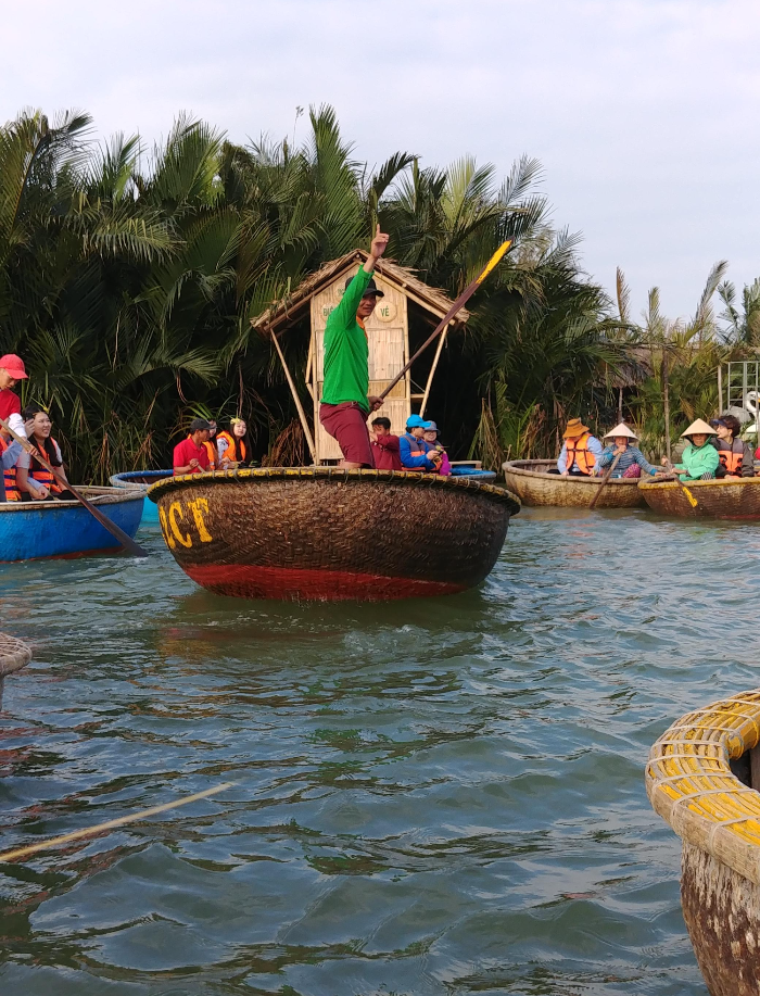 베트남 다낭 호이안 바구니배 바구니배타기 바구니배쇼