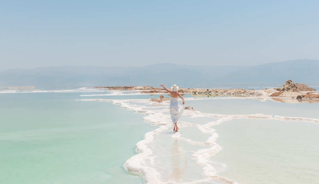 A-sunny-day-at-the-beach
