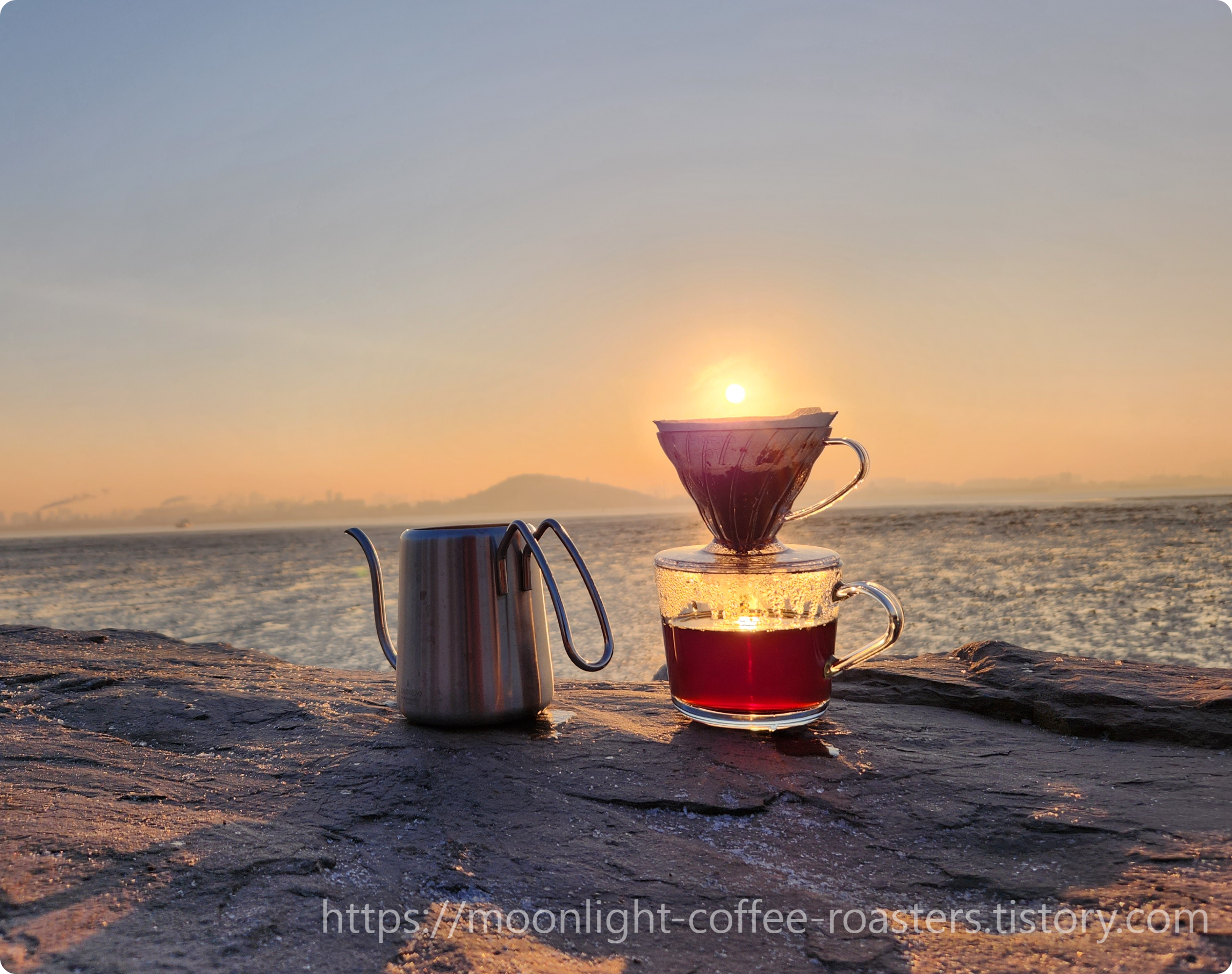 핸드드립-원데이클래스-커피-커피스타그램-cafe-카페-맛있는커피-모닝커피-카페스타그램-카페추천-커피그램-커피맛집-커피명가-커피사랑-커피수혈-커피중독-커피집-홈카페-하리오-하리오스위치-이케아-커피저울-드리퍼-커피서버-해돋이-계묘년-2023-2023년-영종도-씨사이드파크-핸드밀-하리오핸드밀