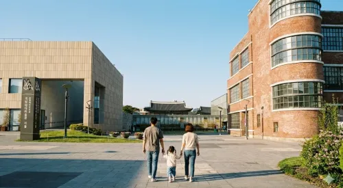 MMCA-서울-전경-가족