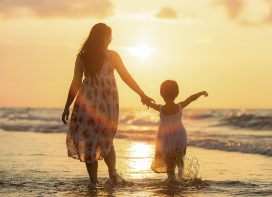 “오늘 하루에 충실하기: 스토아 철학식 하루 마무리 질문 5가지”– 자기성찰 루틴과 하루를 정리하는 저녁철학 노트