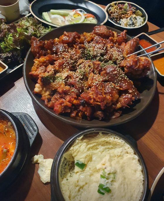 더맛있는족발보쌈