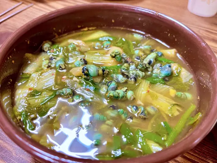 제22회 토요일은 밥이좋아 토밥즈 찐 보양식 보리밥에 다슬기국 골뱅이국 골뱅이 해장국 맛있는 식당 경북 문경 노포 맛집