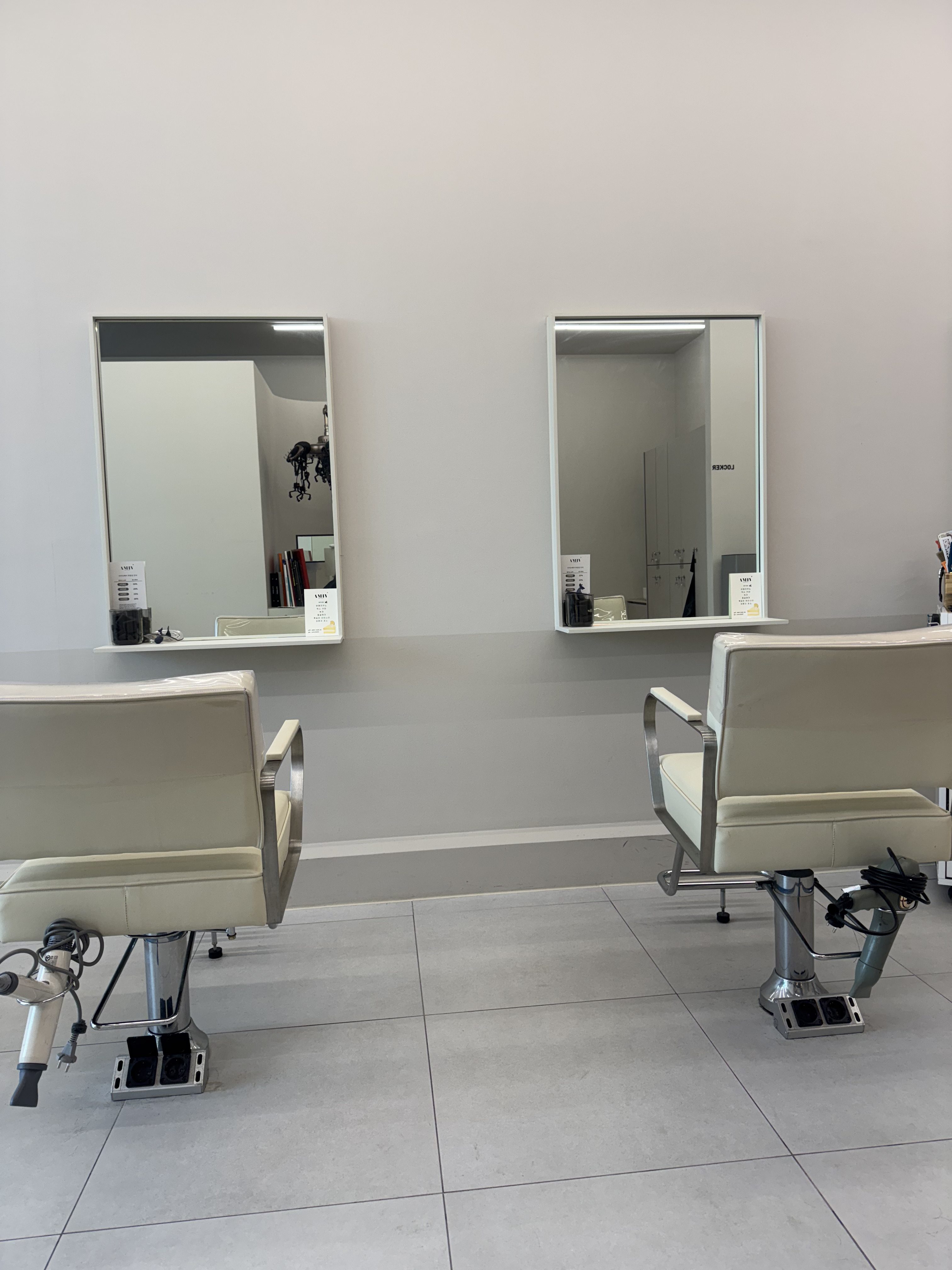 미사 아미브 헤어 내부