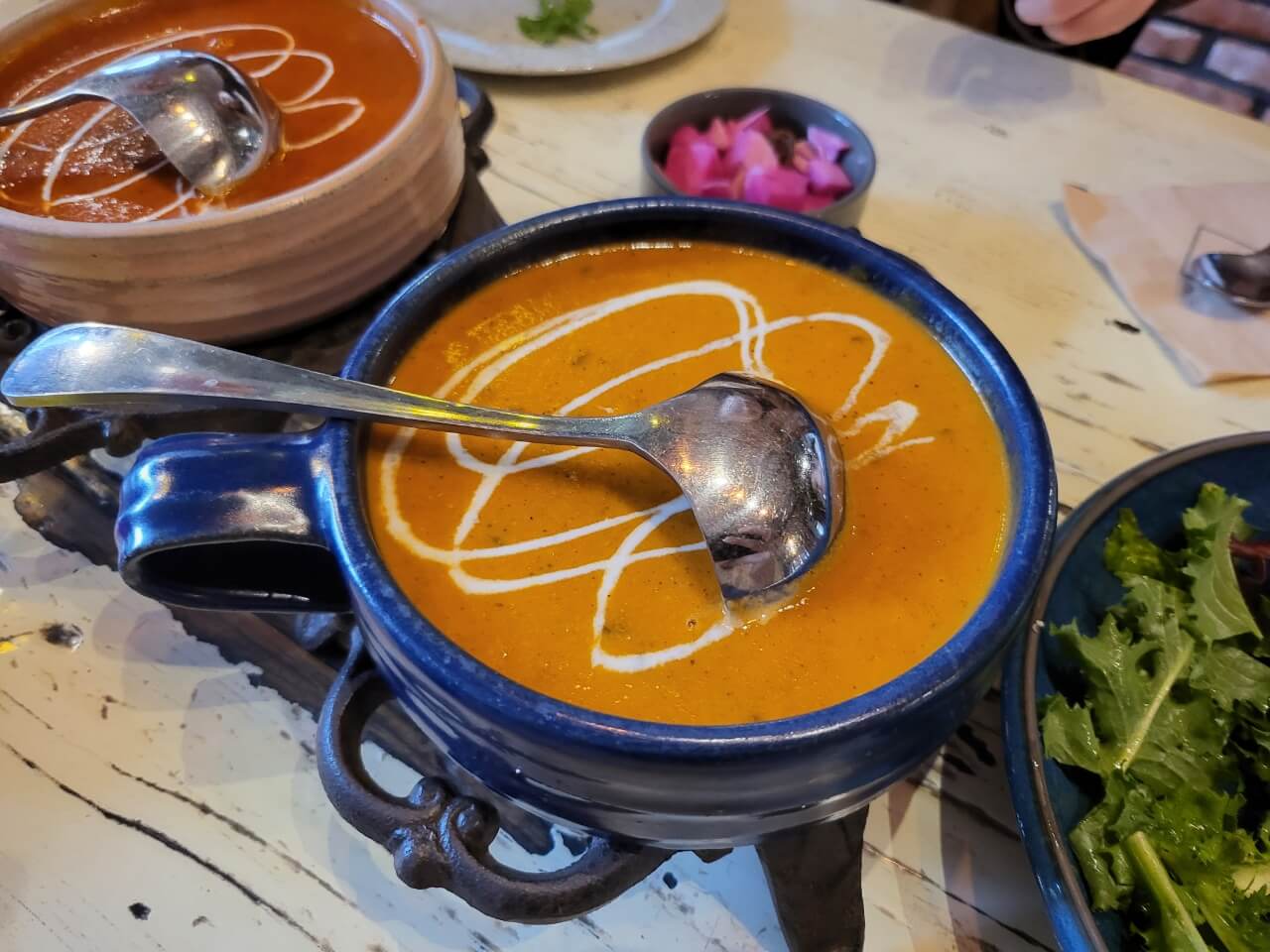 렌틸콩으로 만든 달 마크니