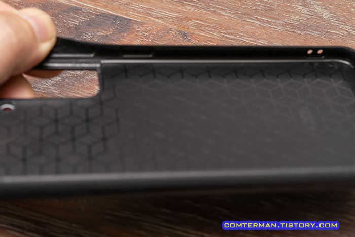 비스비 갤럭시S21 강화유리 케이스 재질