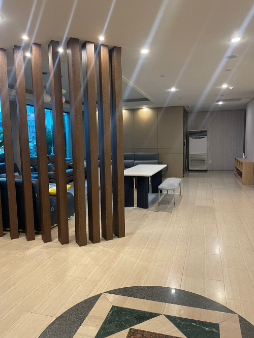 제주공항근처-가성비-숙소|추천뚜벅이로-가기-좋은-시내-숙소