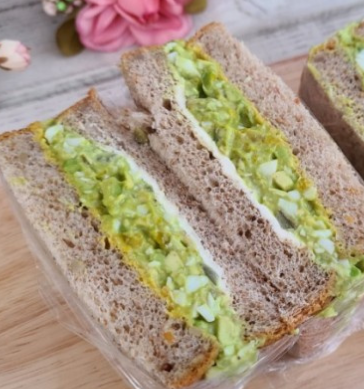 가볍게 즐기는 건강 한 그릇 산뜻한, 포만감, 고소한 잔