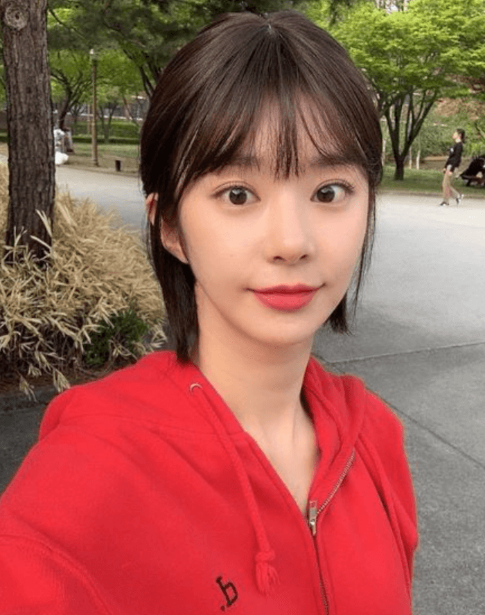 이주빈