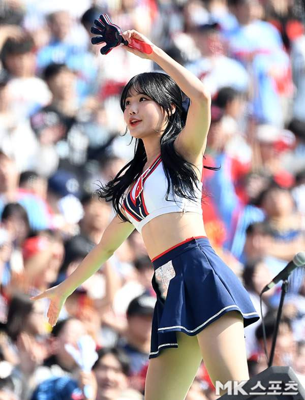 최홍라 치어리더 완벽 분석: 나이, 학력, 프로필 및 2026년 한화 이글스 이적 비하인드 스토리