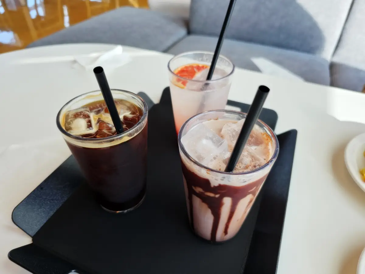 거제도-엄마의바다-카페-메뉴-음료-커피-에이드