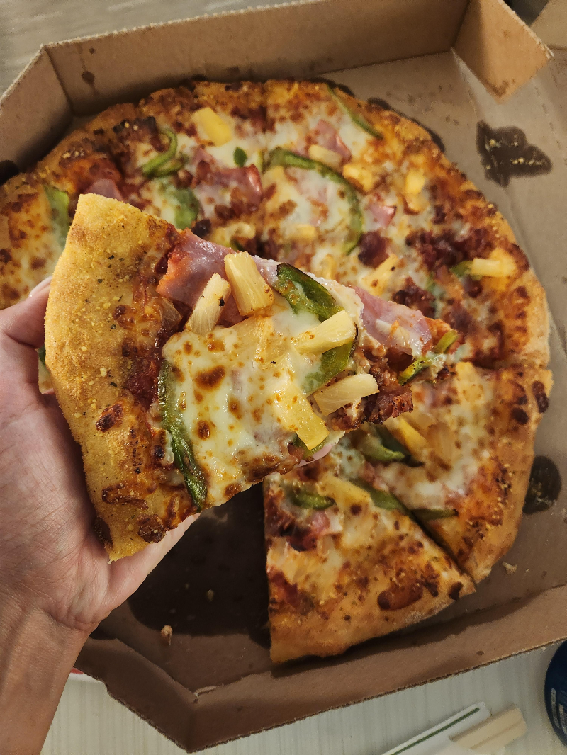 미국 하와이 호놀룰루 와이키키 도미노 피자 하와이안 피자