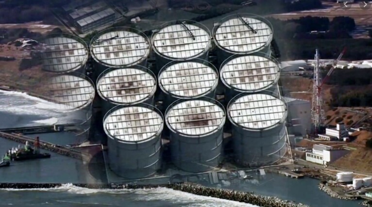 바다와-원전모습을-합성