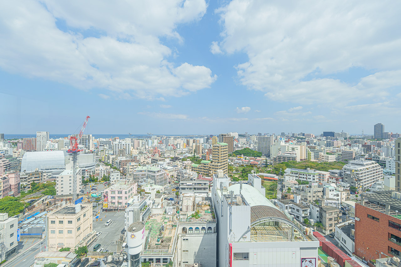 Hotel Collective, Naha: A Connecting-Room Stay on Kokusai Street — original photograph 57