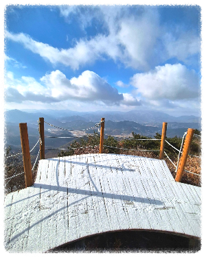 문유산