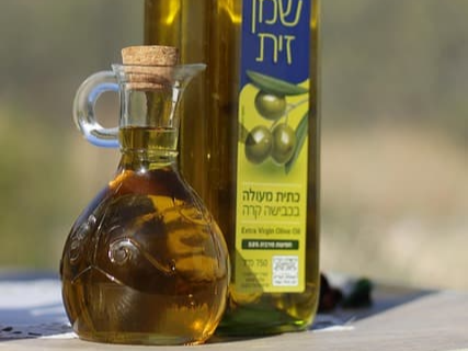 엑스트라버진 짙은 녹색병