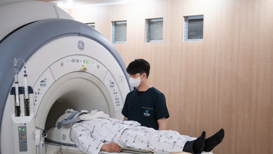 MRI 의료기기 촬영 이미지
