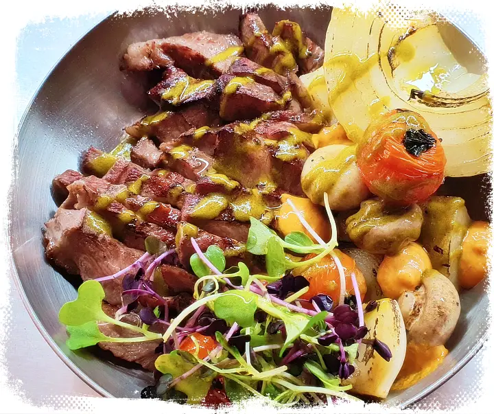 생활의달인-은둔식달-전통-스페인식-구운-닭-요리-달인-맛집