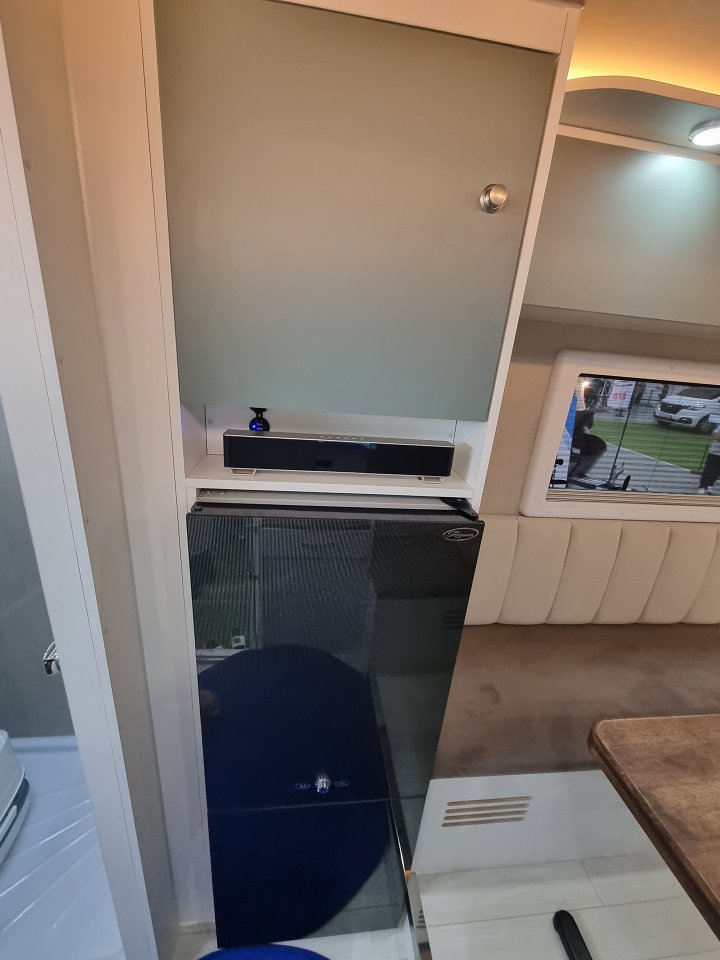 슈퍼밴-5-냉장고