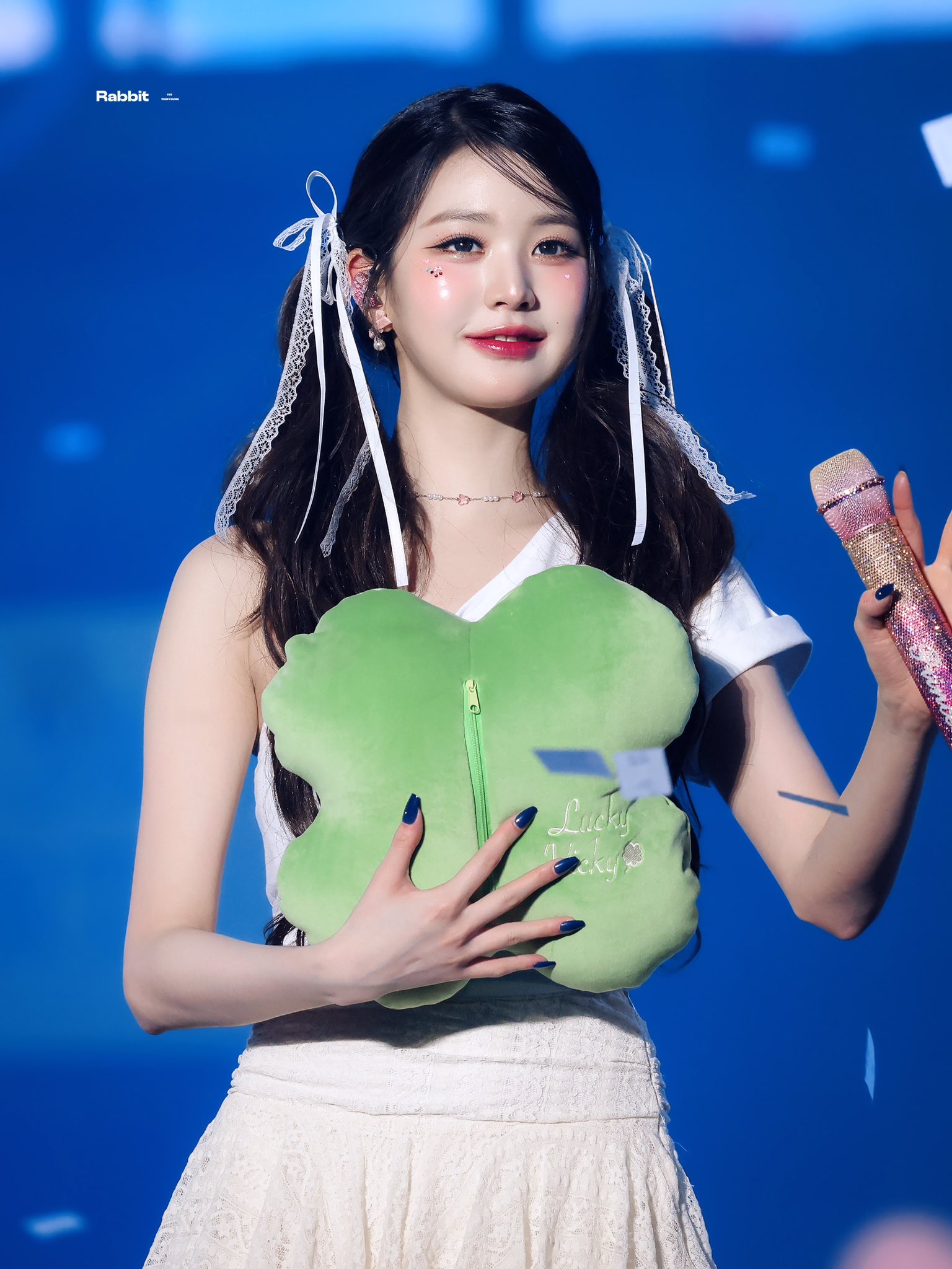 아이브 장원영 팬콘서트 사진 몇 장 모음 7