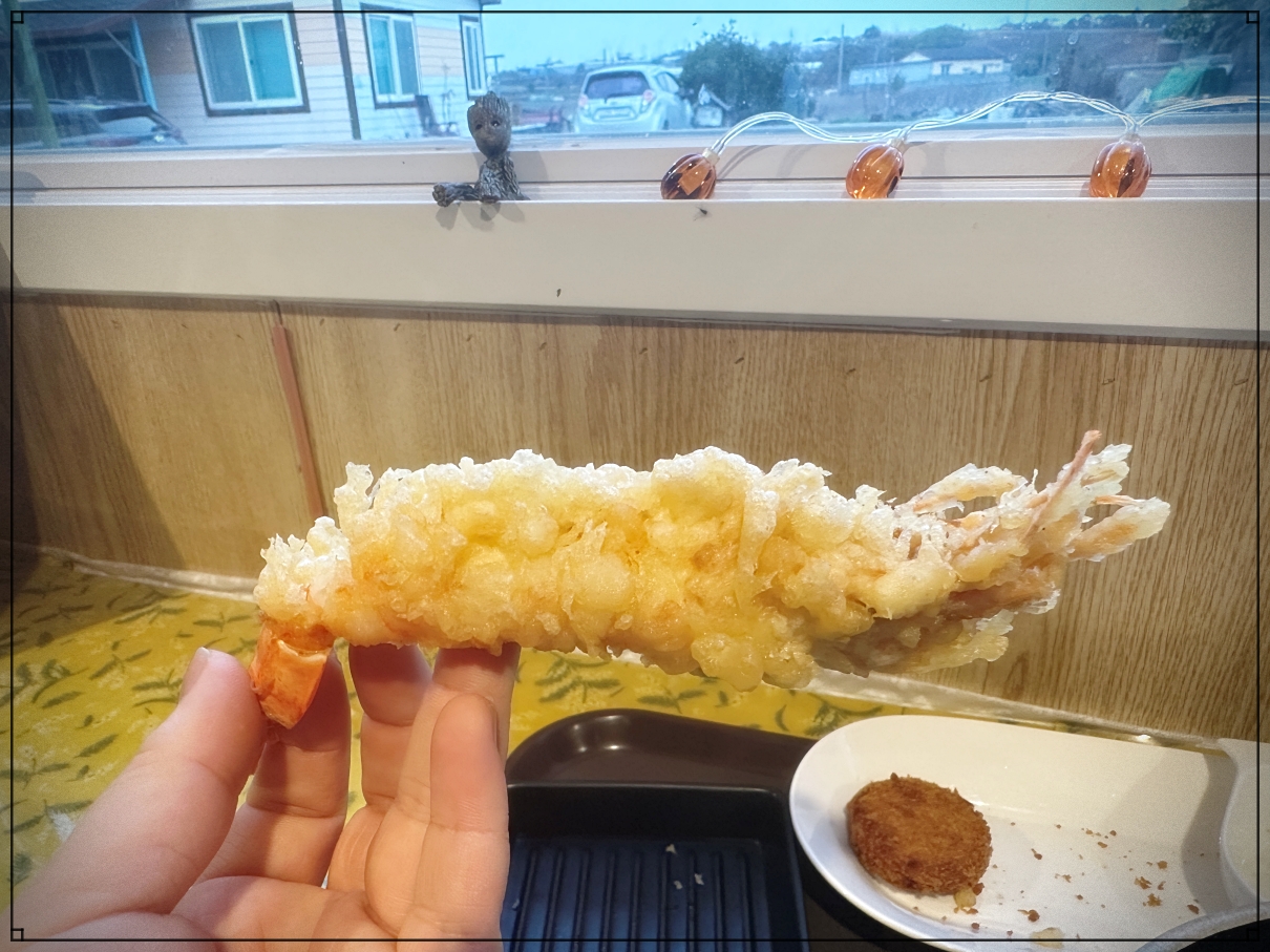 왕새우튀김 고추냉이단무지