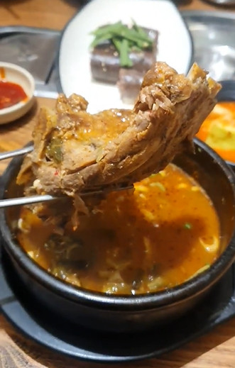 생방송투데이 서울 최고의 뼈해장국