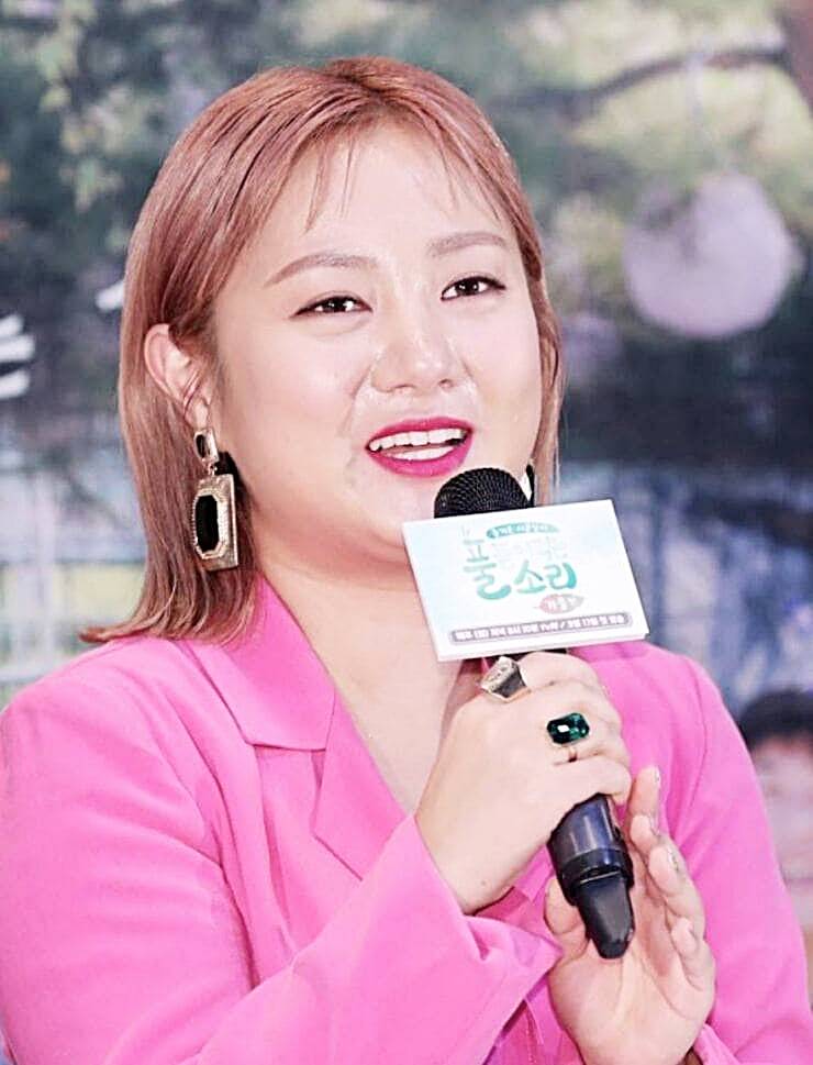 개그우먼-박나래