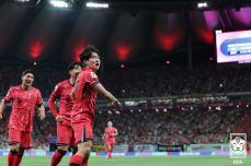 한국 축구 세대교체