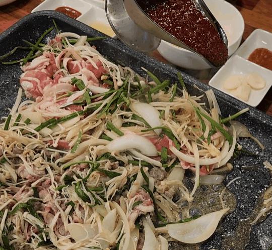 뺑덕산더미오리. 매콤소스