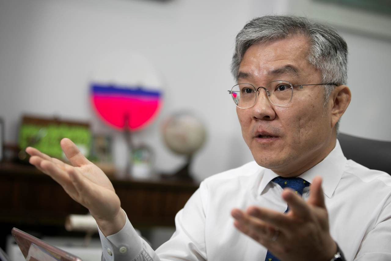 최강욱 국회의원 정치 경력