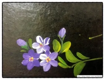 병꽃 무늬병꽃 삼색병꽃 붉은병꽃 아름다운 꽃 종류_18