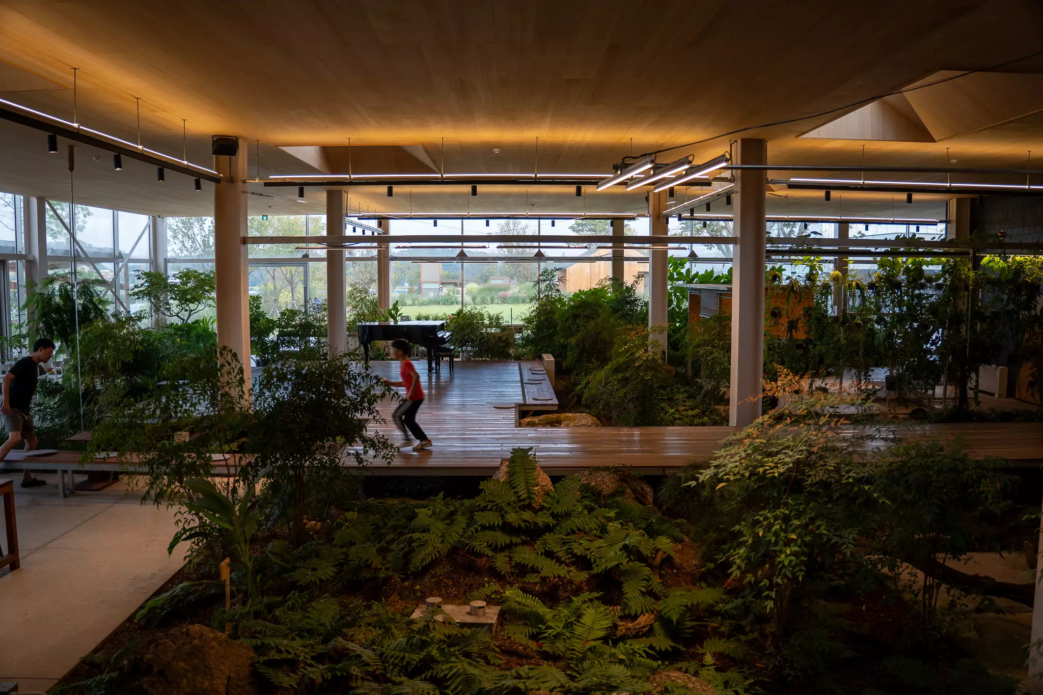 뤁스퀘어-내부사진.