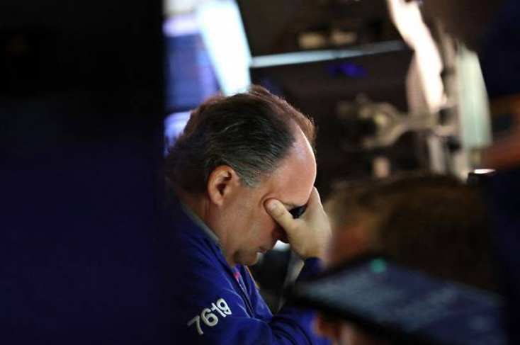 트럼프, 관세로 中희토류 맞대응