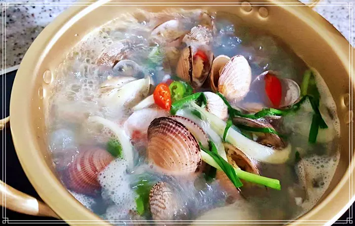 화성 송산 맛집 제철 맛조개 가득 찌개, 맛찌개