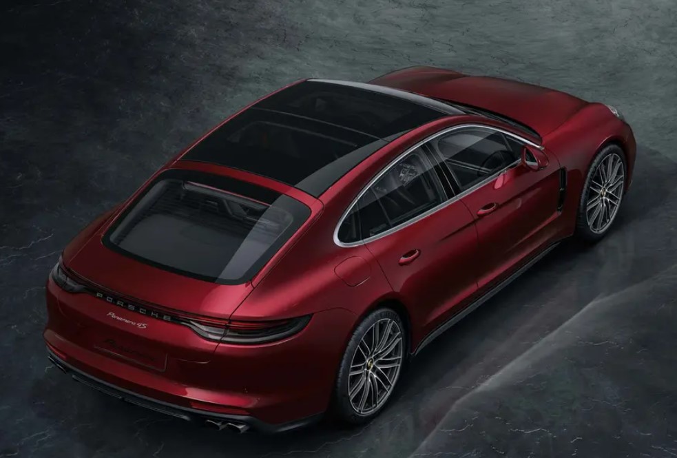 파나메라-터보s-후면