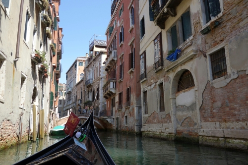 이탈리아 베니스 비엔날레 – 글로벌 전시 행사