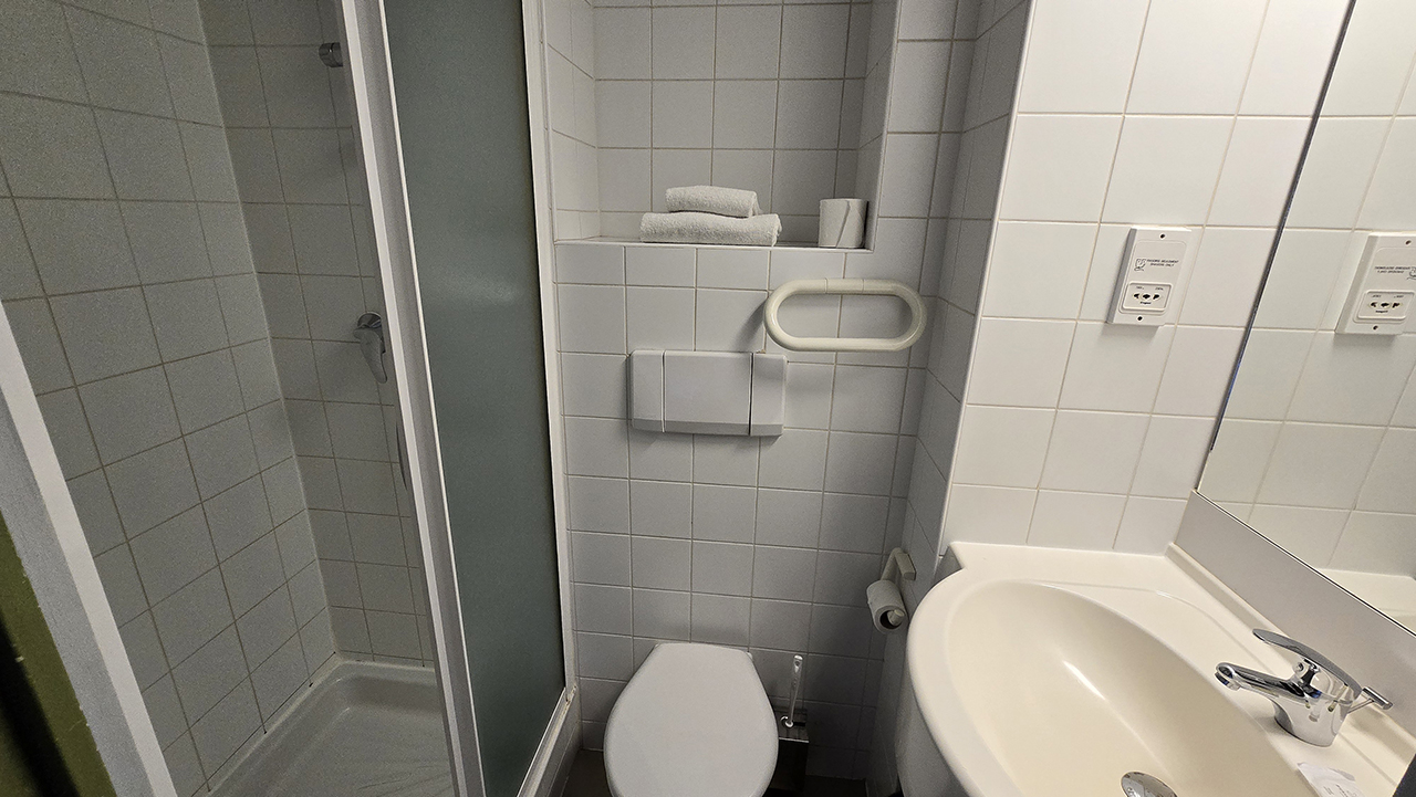 벨람브라 호텔 마젠디 화장실