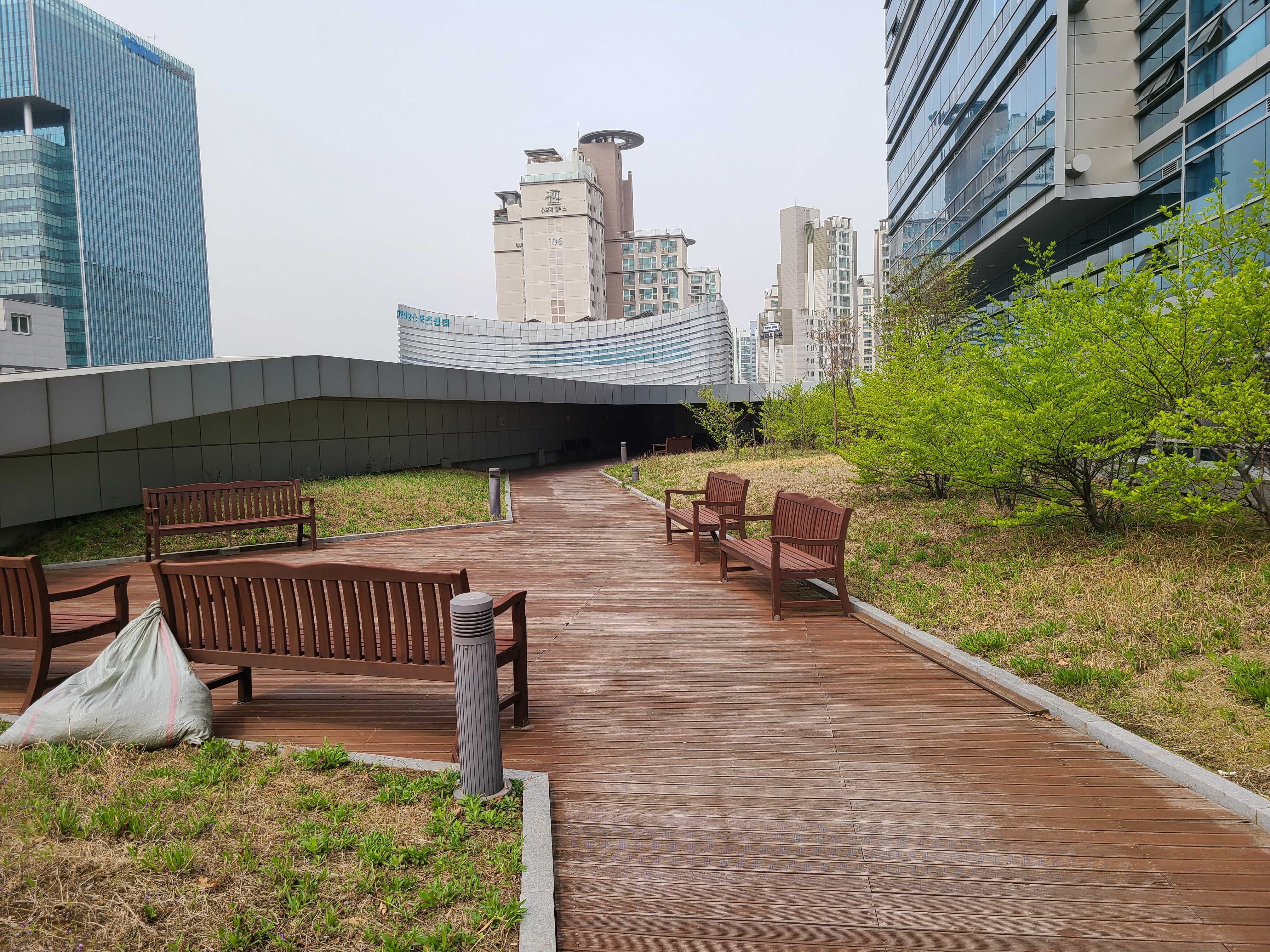 KnK디지털타워 4층 정원