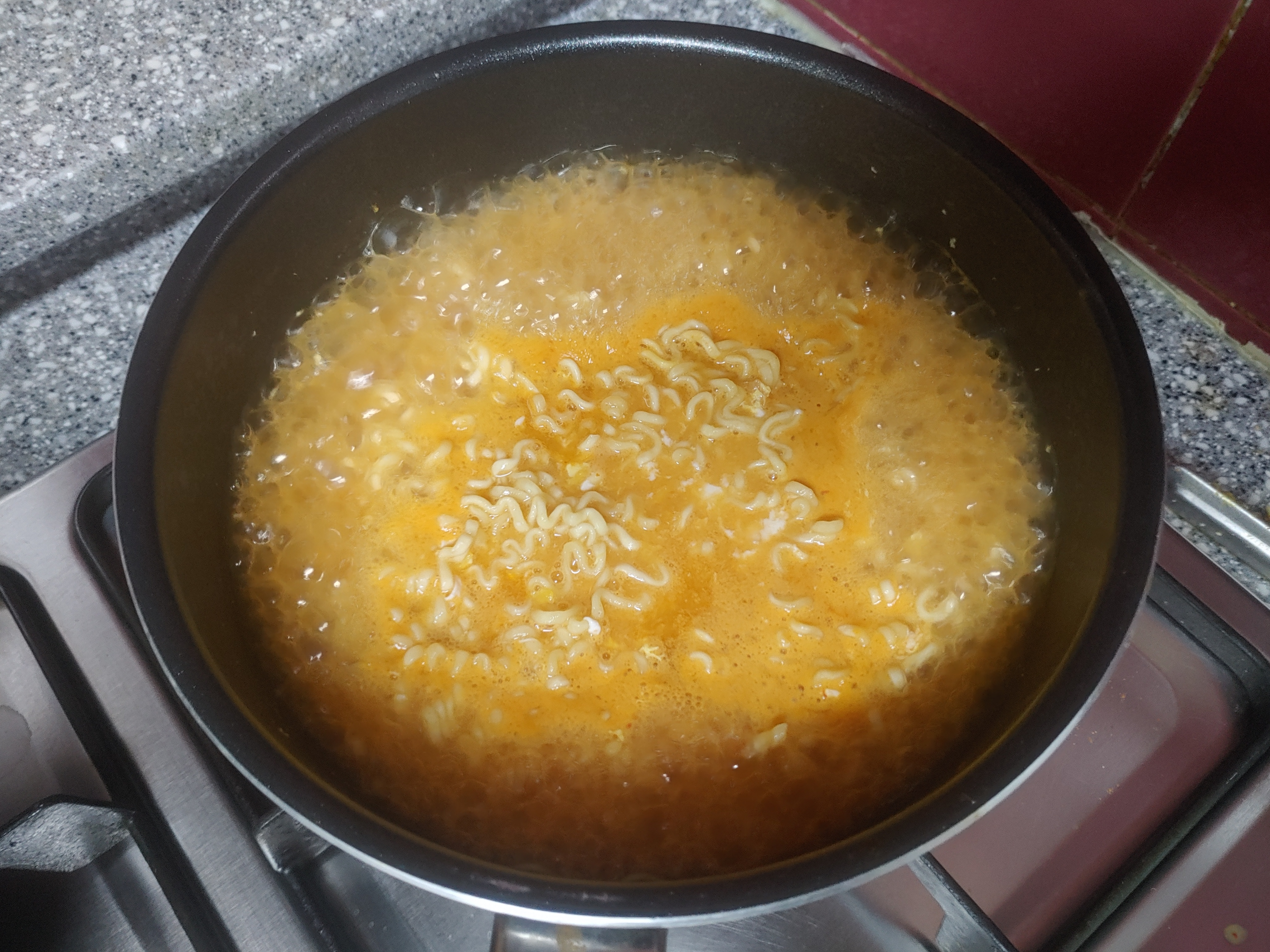 오모리 김치찌개라면