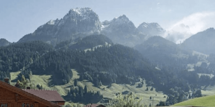 노홍철 샬레 정경