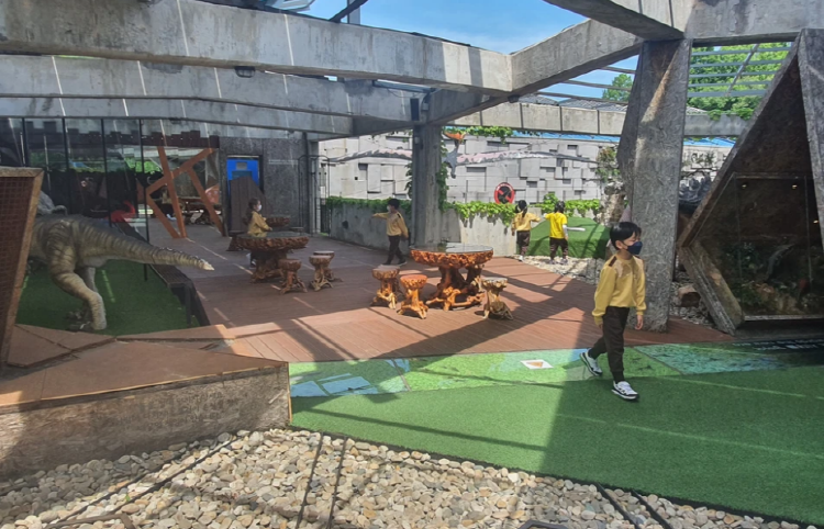 우석헌 자연사 박물관